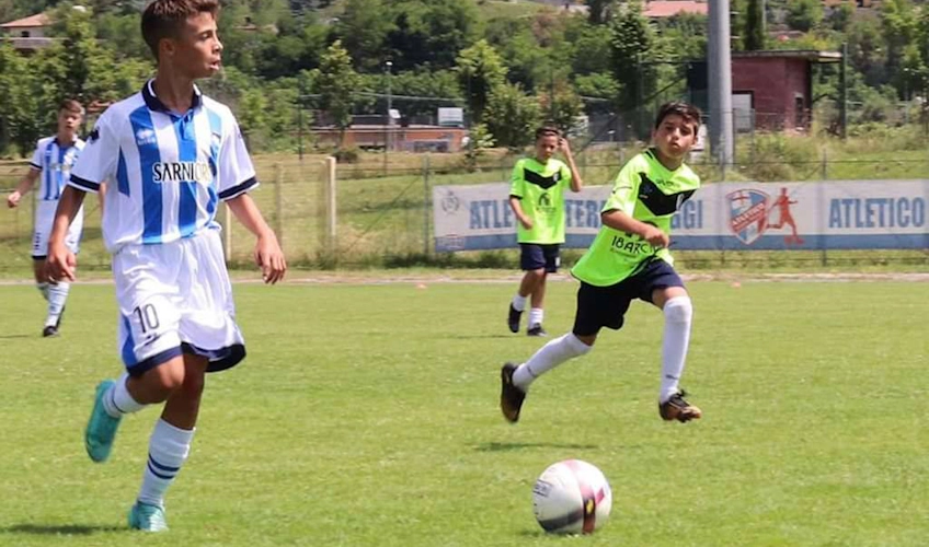 Юные футболисты в игре на турнире Lazio Cup Junior