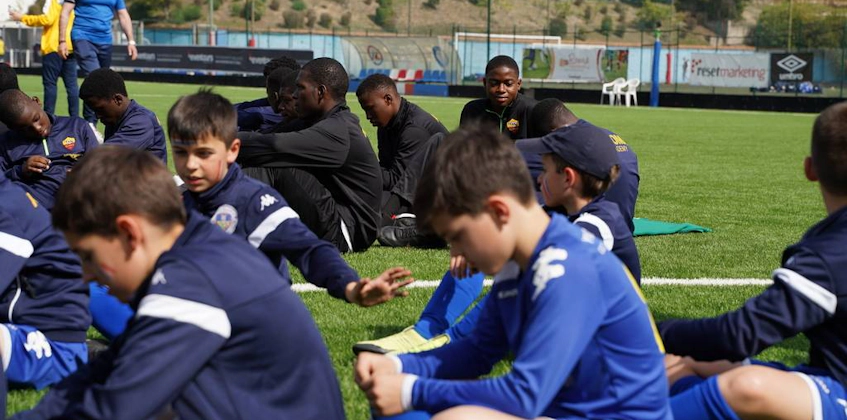 Genç futbolcular Trofeo Perla Del Tirreno turnuvasında dinleniyor